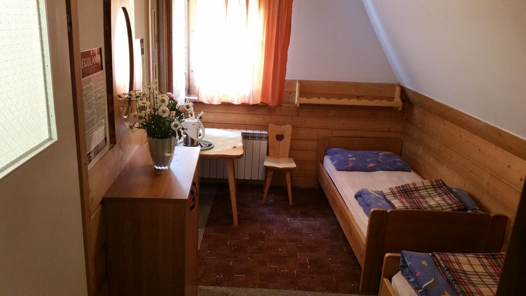 Camping Harenda Pokoje Goscinne I Domki Zakopane Exterior foto
