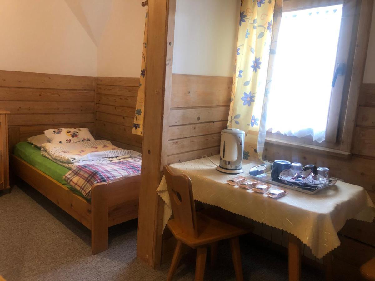 Camping Harenda Pokoje Goscinne I Domki Zakopane Exterior foto